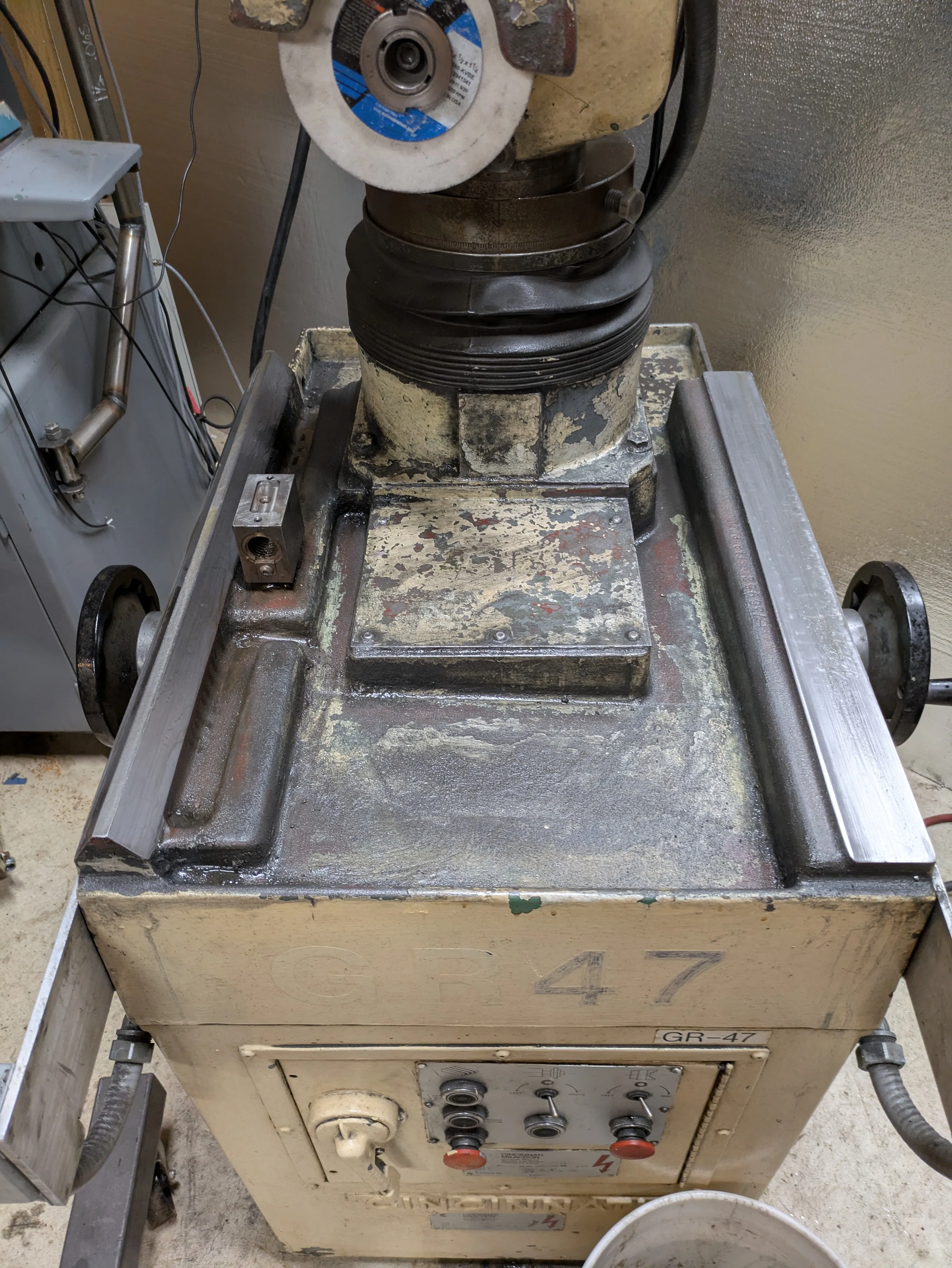 35-cast-iron-ways.jpg