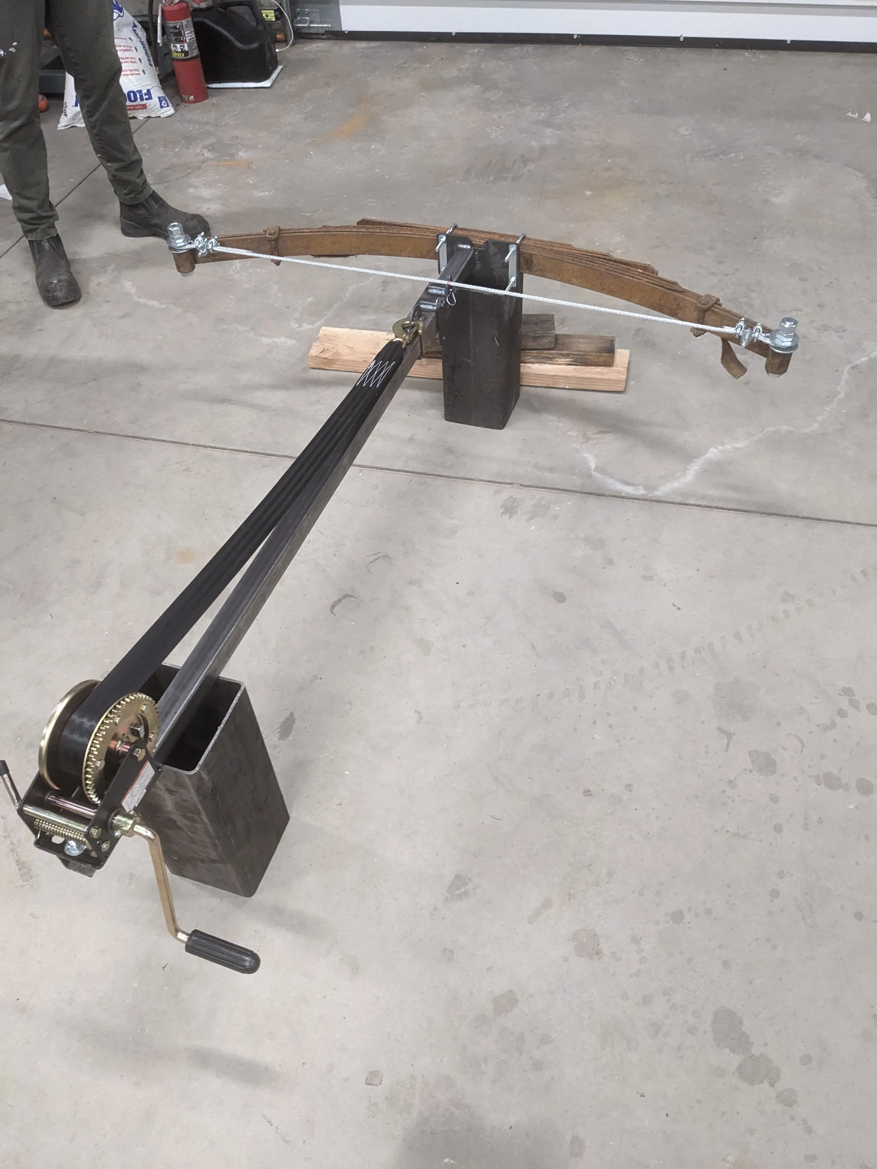 02-bow-mount.jpg