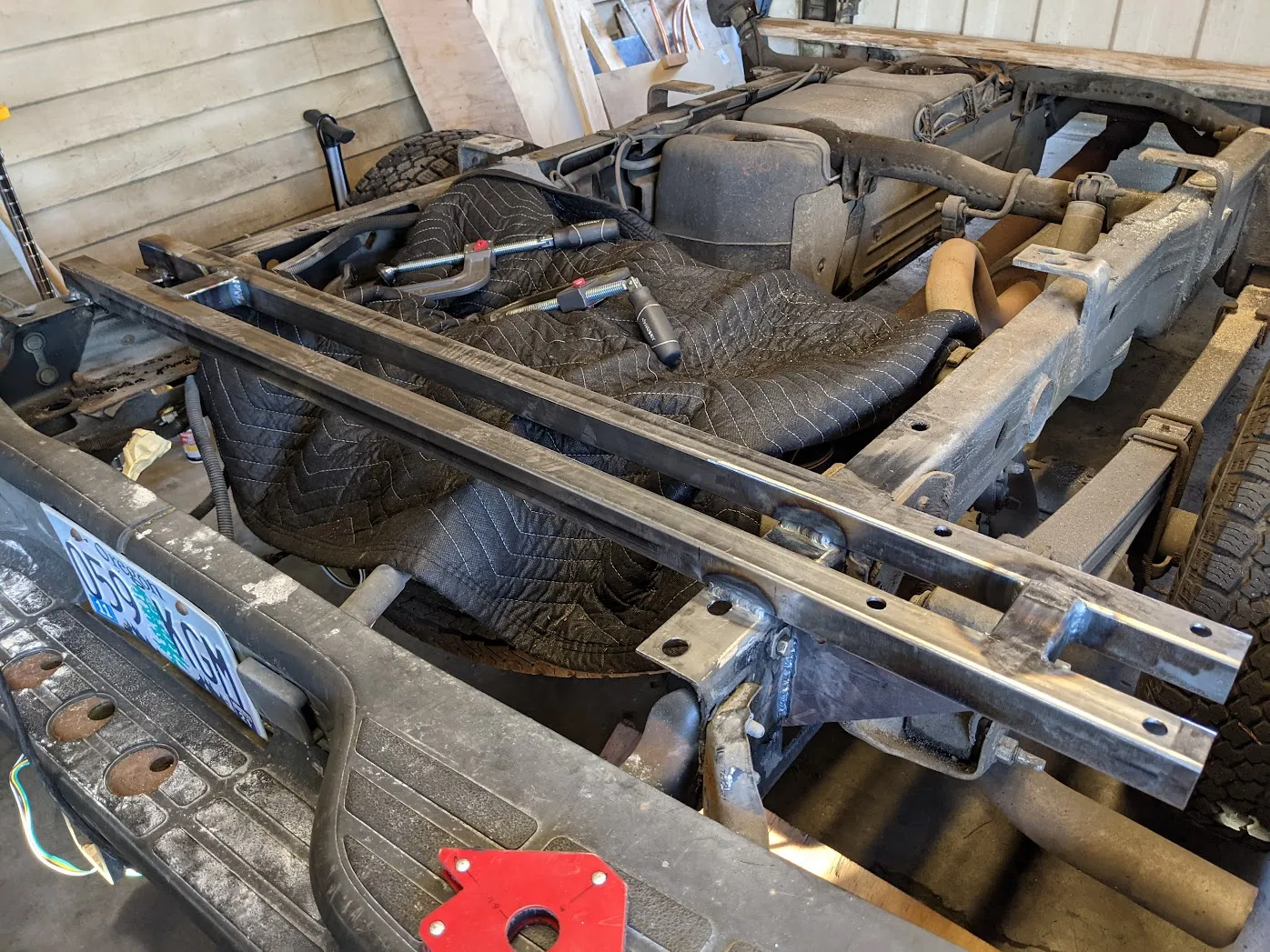 01-crane-frame.jpg
